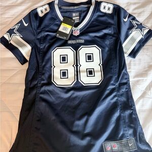 Nike NFL Dallas cowboys women’s jersey # 88 - Lamb Brand New